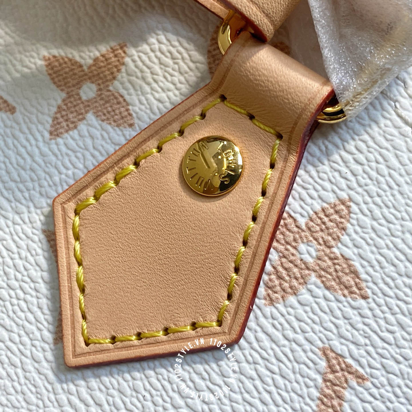 Tui Deo Cheo Nam Hang Hieu Louis Vuitton (2)