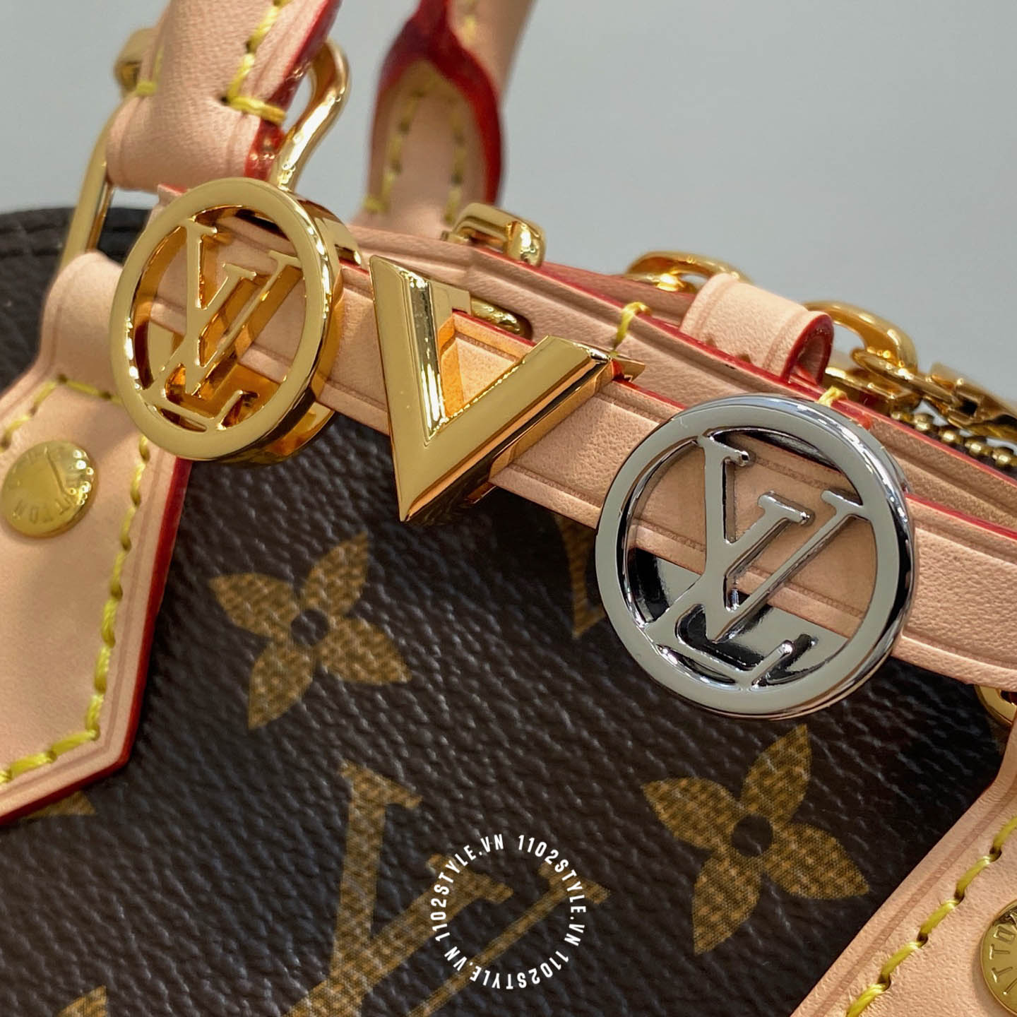 Tui Deo Cheo Nam Hang Hieu Louis Vuitton (5)