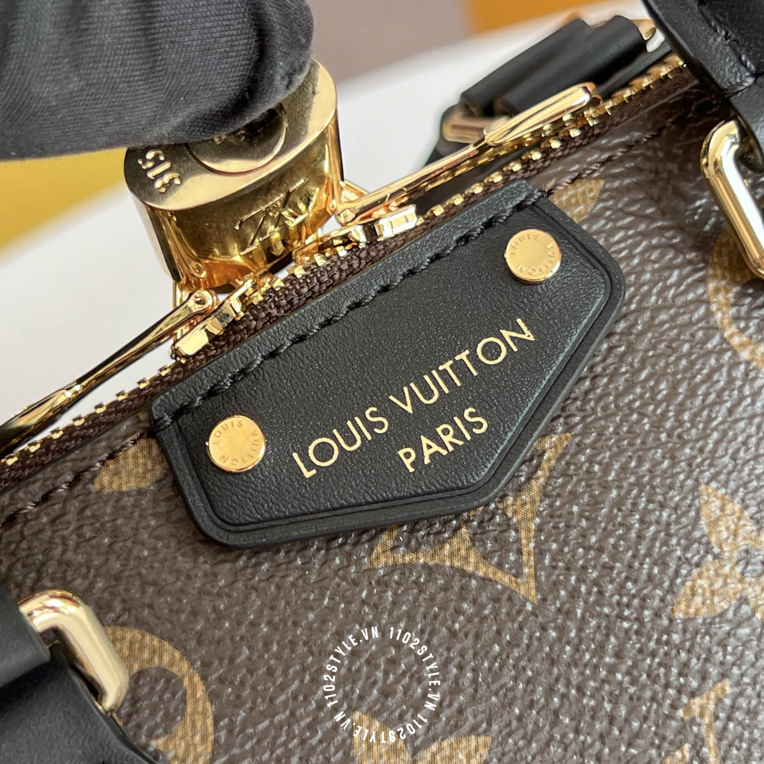 Tui Deo Cheo Nam Hang Hieu Louis Vuitton (5)