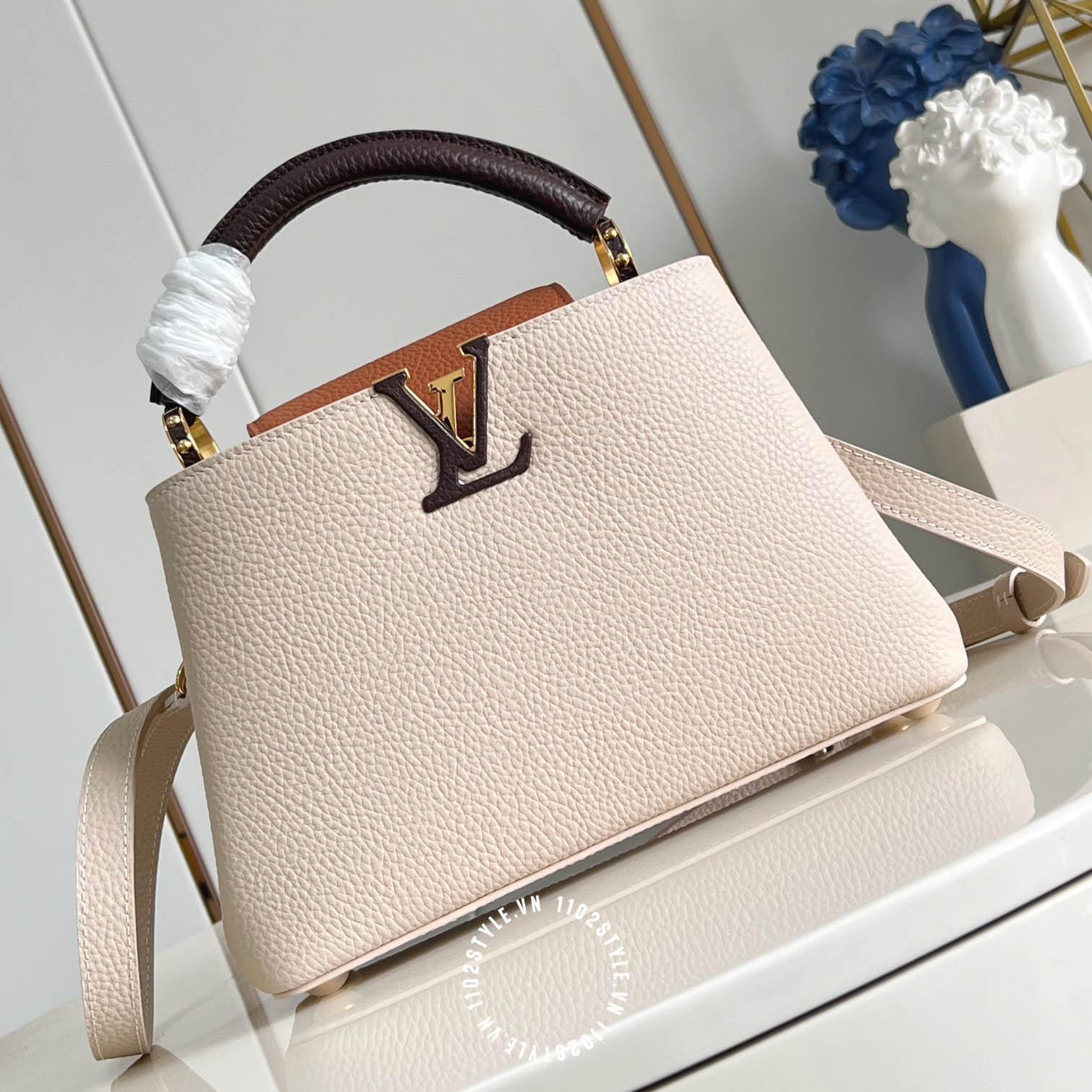 Tui Deo Louis Vuitton (1)