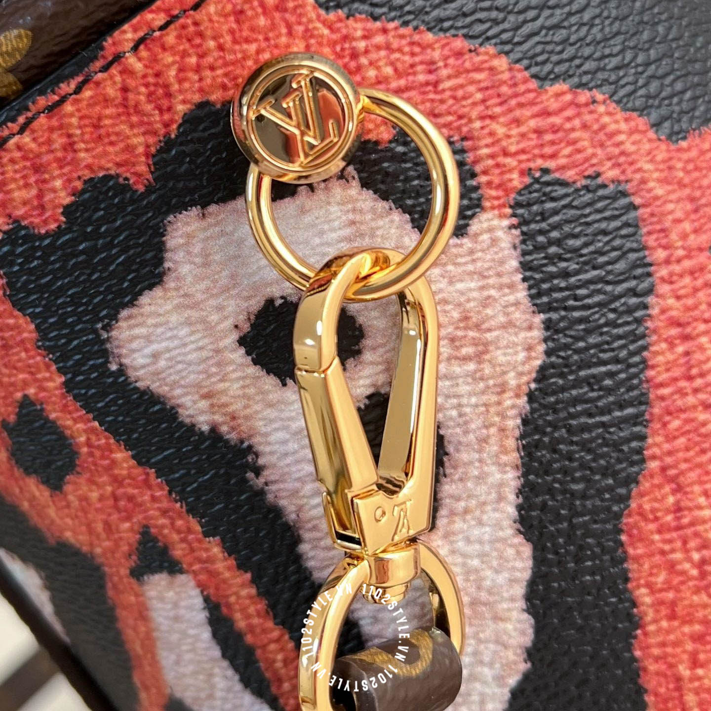 Tui Louis Vuitton Deo Cheo (2)