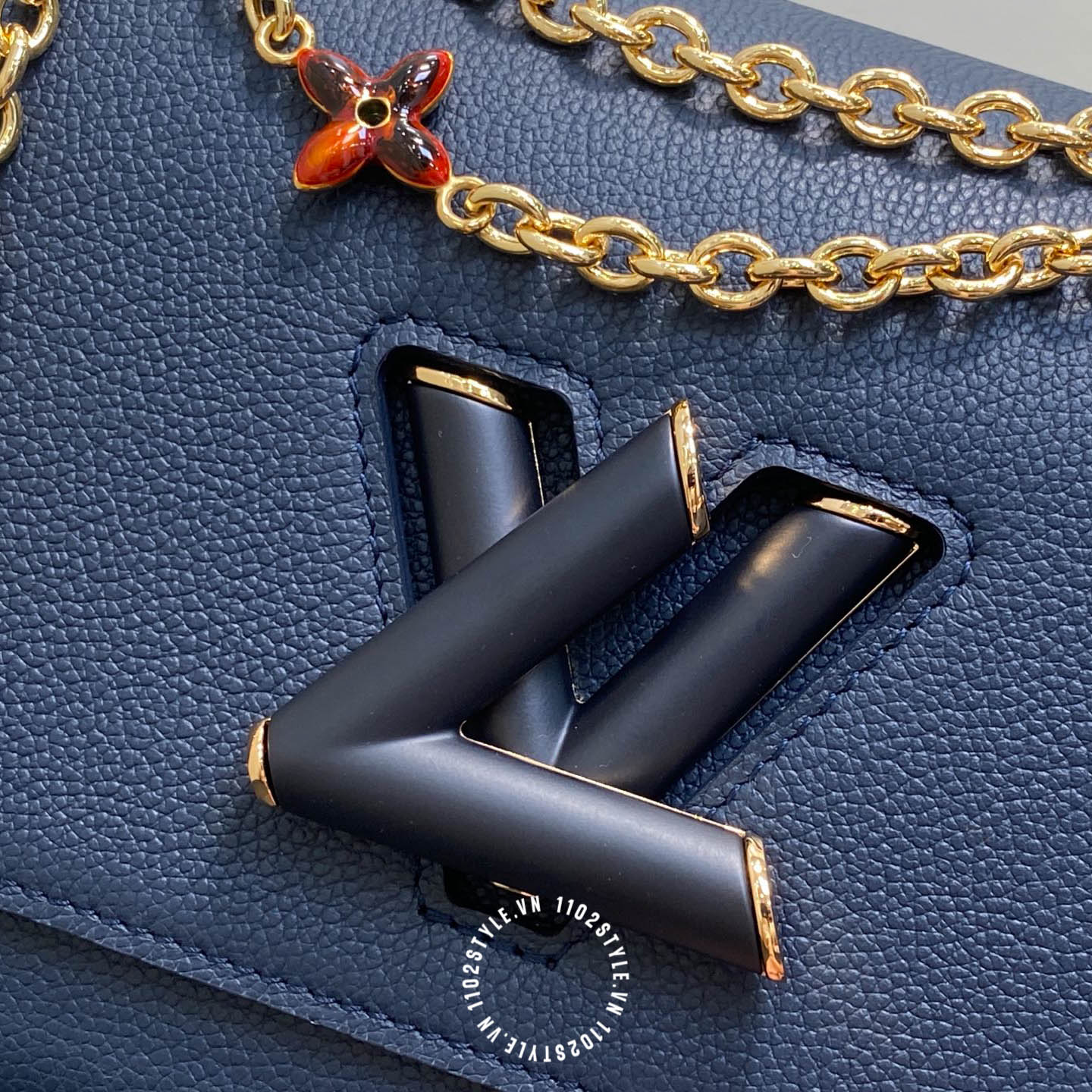 Tui Lv On The Go (2)
