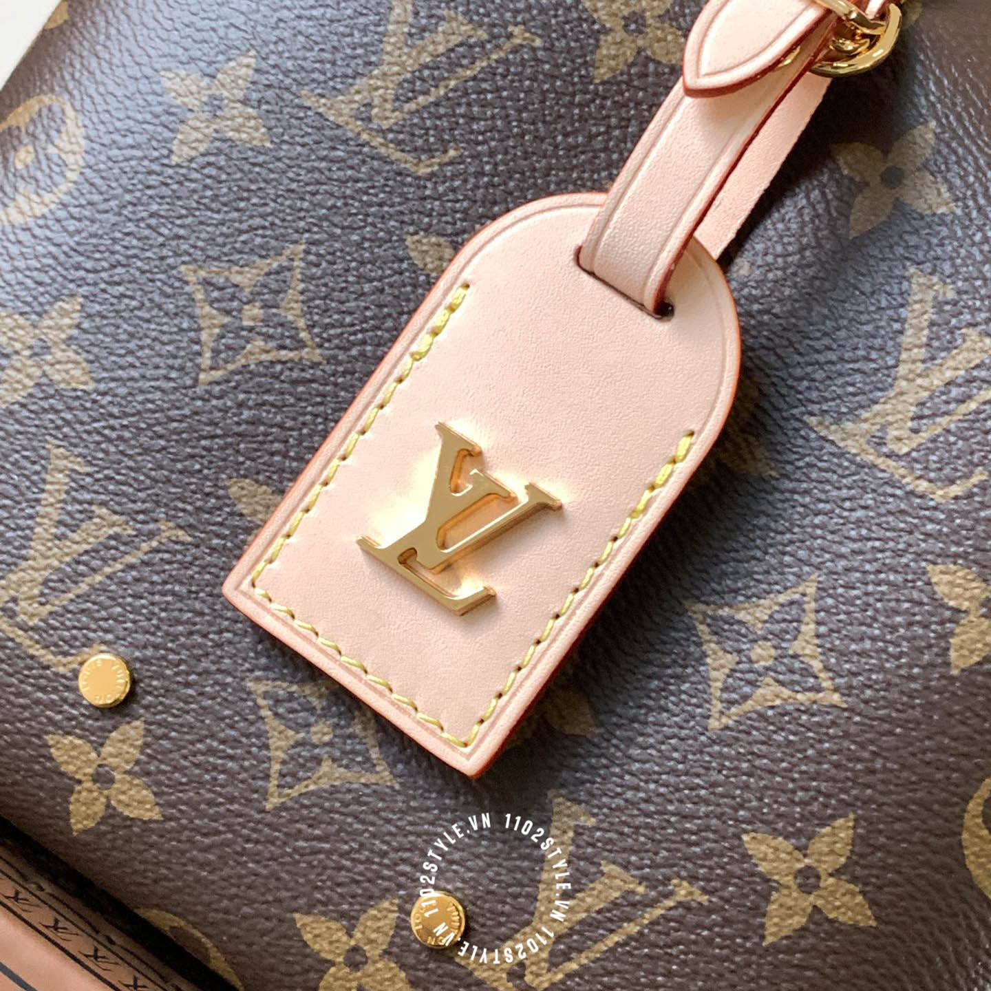 Tui Xach Nam Louis Vuitton (2)