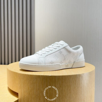 Gia 1 Doi Giay Louis Vuitton (1)