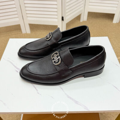 Gia 1 Doi Giay Louis Vuitton (1)