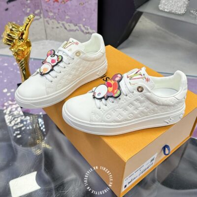 Gia 1 Doi Giay Louis Vuitton (1)