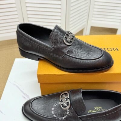 Gia 1 Doi Giay Louis Vuitton (2)