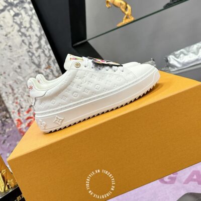 Gia 1 Doi Giay Louis Vuitton (5)