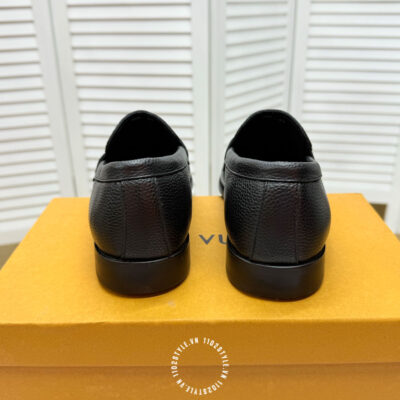 Gia 1 Doi Giay Louis Vuitton (6)