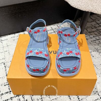 Sandal Lv (1)