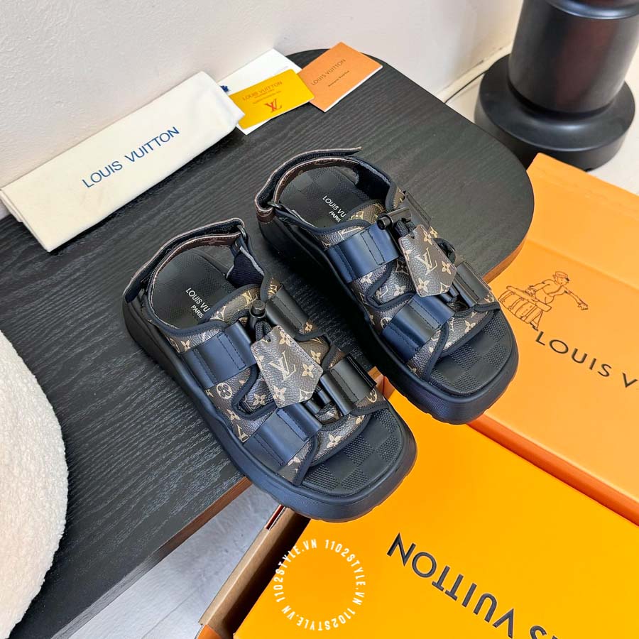Sandal Lv (1)