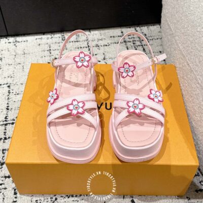 Sandal Lv (1)