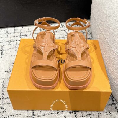 Sandal Lv (1)