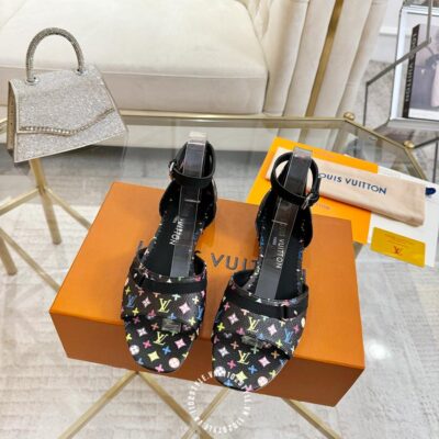 Sandal Lv Den (1)