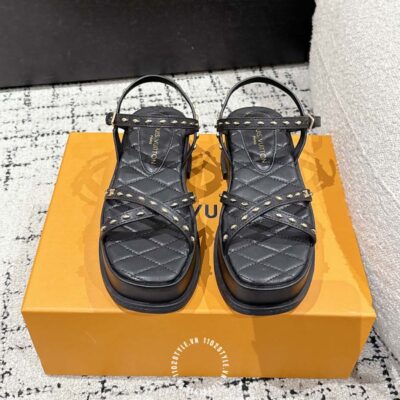 Sandal Lv Den (1)
