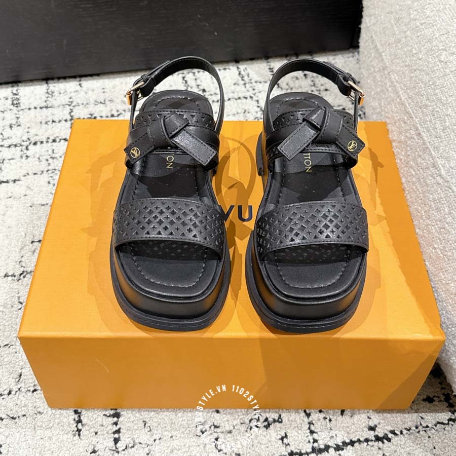 Sandal Lv Den (1)
