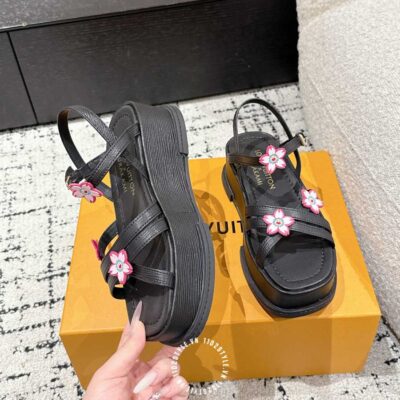 Sandal Lv Den (2)