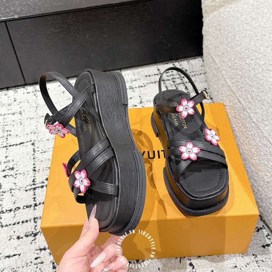 Sandal Lv Den (2)