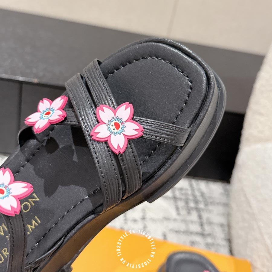 Sandal Lv Den (3)