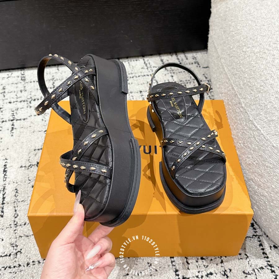 Sandal Lv Den (3)