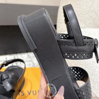 Sandal Lv Den (3)