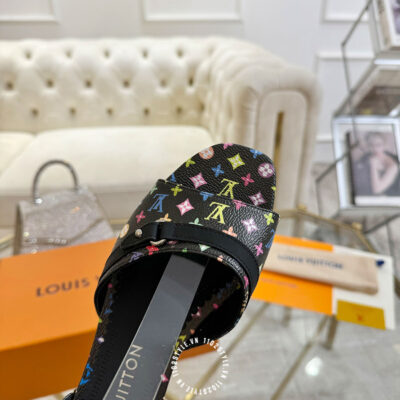 Sandal Lv Den (4)