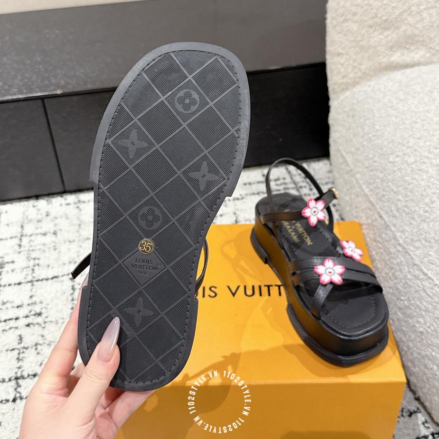Sandal Lv Den (4)