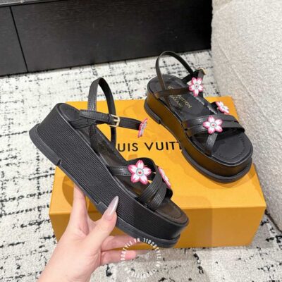 Sandal Lv Den (5)
