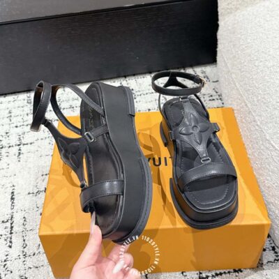 Sandal Lv Den (5)