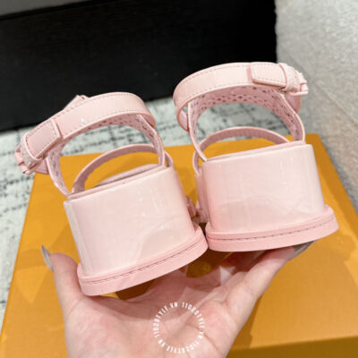 Sandal Lv Hong (5)