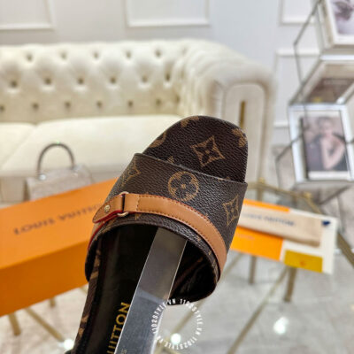 Sandal Lv Nu (4)