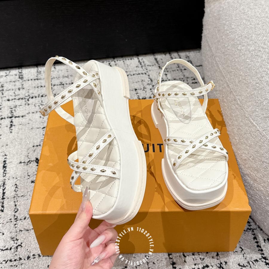 Sandal Lv Trang (2)