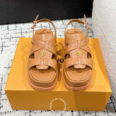 Sandal Nu (1)