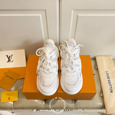 Sneaker Lv (1)