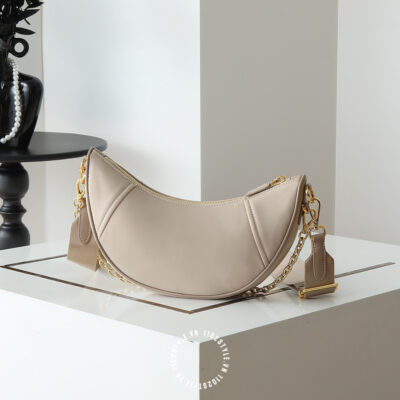 Tui Prada Moon Bag (2)