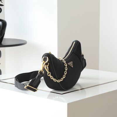 Tui Prada Moon Bag Den (5)