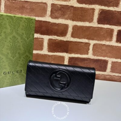 Vi Gucci Den (1)