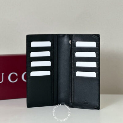 Vi Gucci Den (2)